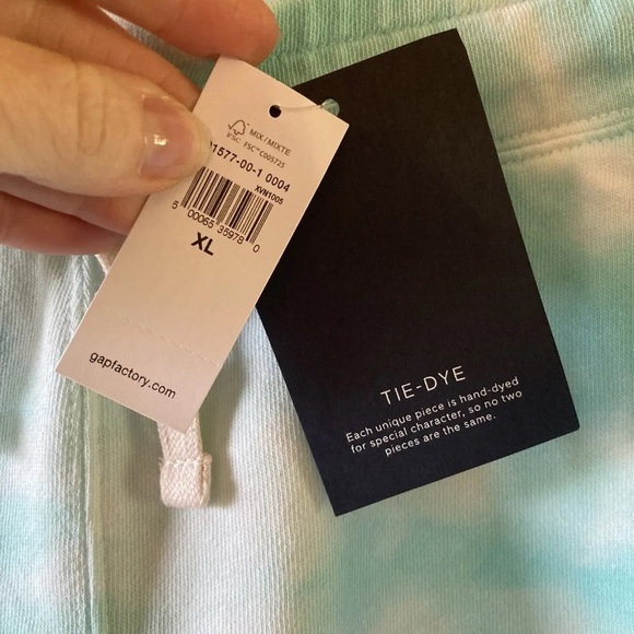 Women's Gap Tie-Dye green white pull on sweatshorts shorts size XL - NWT - Picture 7 of 10